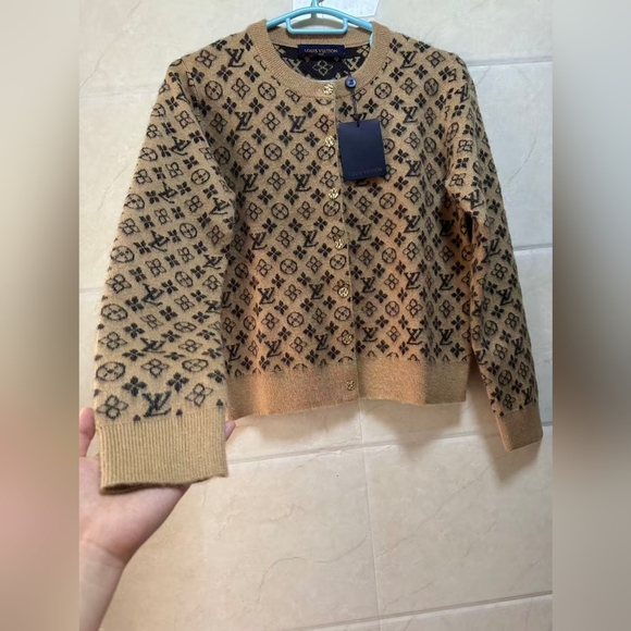 Louis Vuitton Round neck jacquard knitted cardigan - Picture 7 of 11
